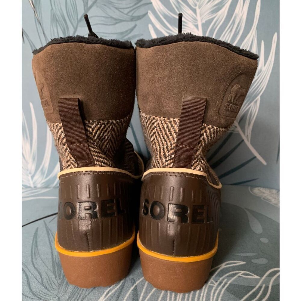 Sorel Brown Tweed and Dark Brown Winter Rain Boots - Picture 6 of 9